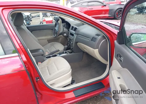 2010 Ford Fusion Se из США, поврежденный, VIN 3FAHP0HA7AR343164